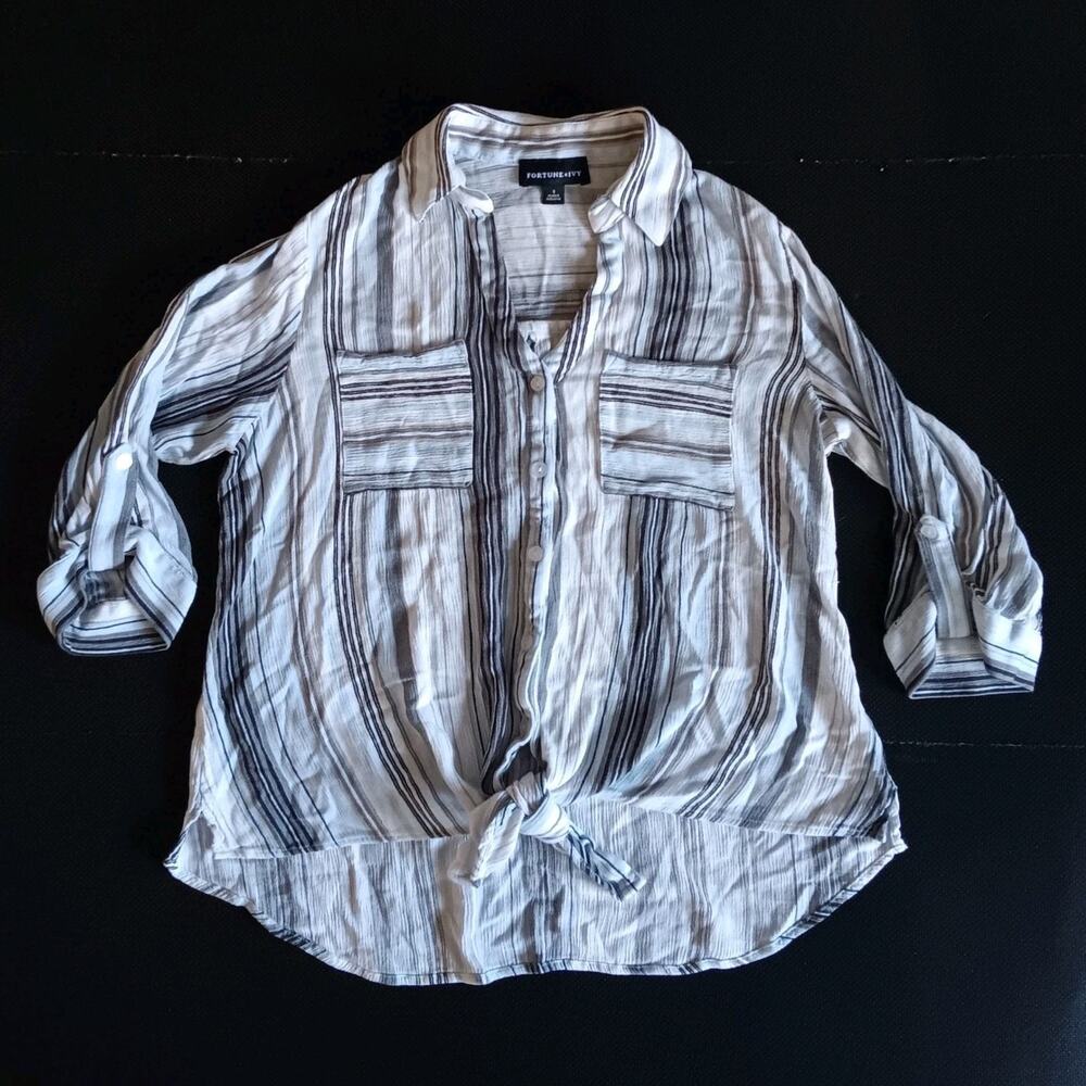 Fortune + Ivy Striped Whimsical Button-Down Tie Front Women’s S